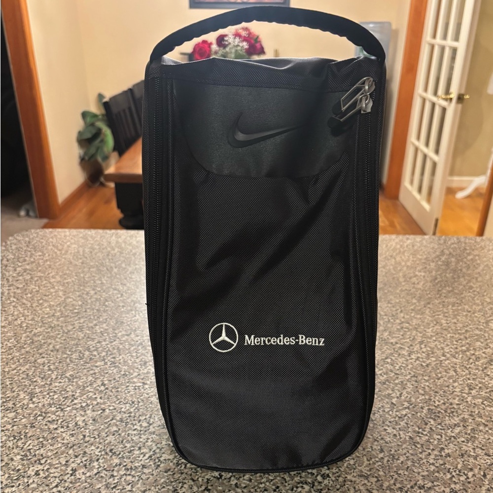 NIKE DEPARTURE GOLF SHOE SNEAKER TOTE Mercedes-Benz CARRYING CASE black NWOT